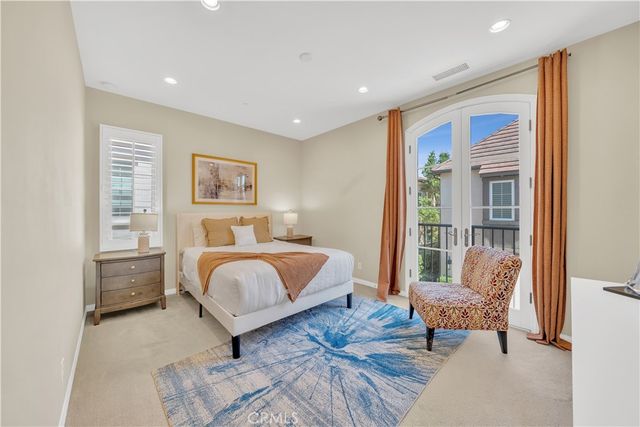 75 Gardenstone Path, Irvine, CA 92620