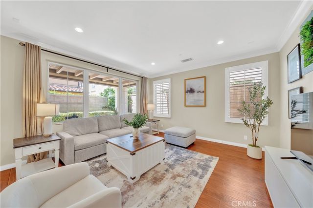 75 Gardenstone Path, Irvine, CA 92620