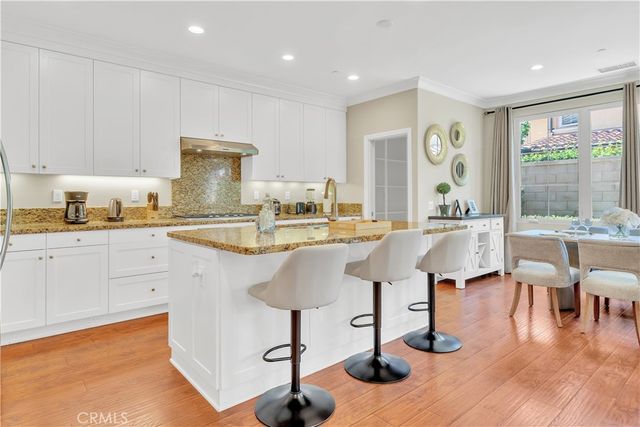 75 Gardenstone Path, Irvine, CA 92620
