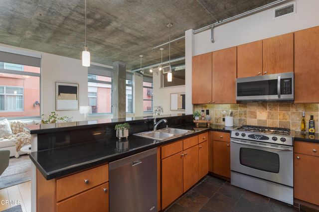 840 E Green Street 309, Pasadena, CA 91101