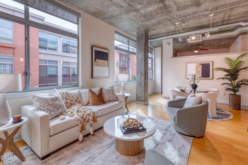 840 E Green Street 309, Pasadena, CA 91101