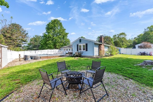 1 Derringer Rd, Chelmsford, MA 01824