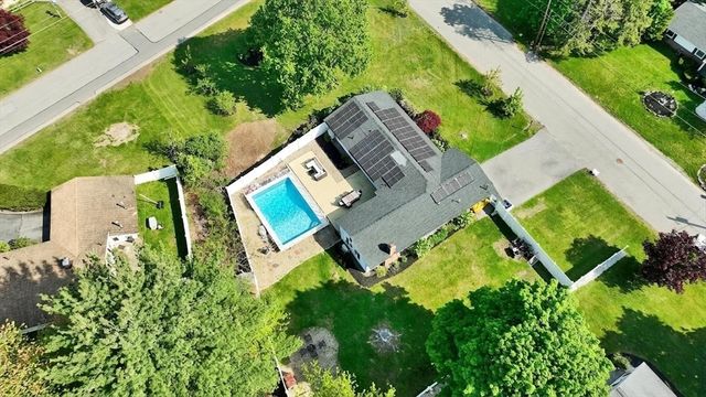 1 Derringer Rd, Chelmsford, MA 01824