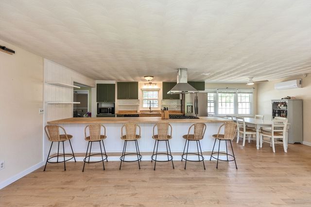1 Derringer Rd, Chelmsford, MA 01824