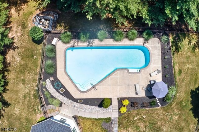 905 Kip Ln, Branchburg Twp., NJ 08853