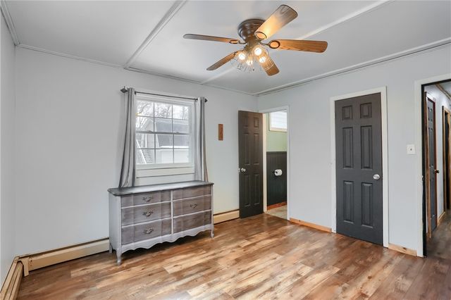 16 Birch Dr, Hempfield Twp, PA 16125