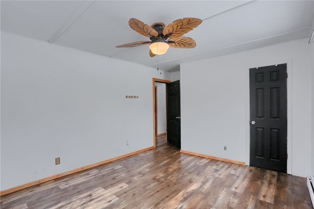 16 Birch Dr, Hempfield Twp, PA 16125