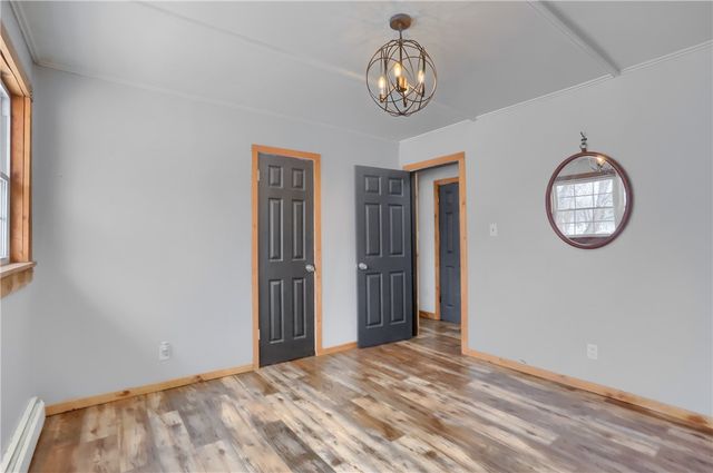 16 Birch Dr, Hempfield Twp, PA 16125