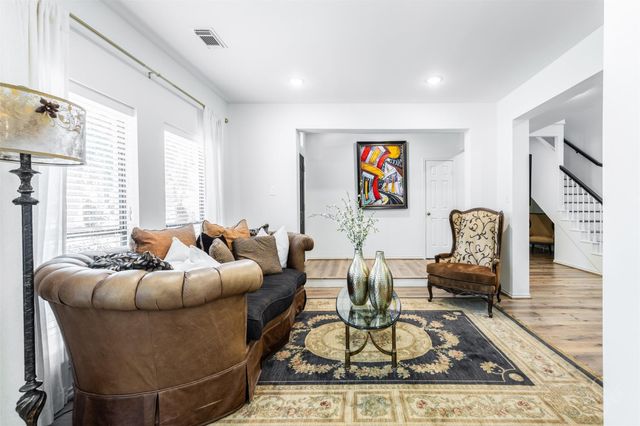 1302 Mustang Trail, Houston, TX 77339