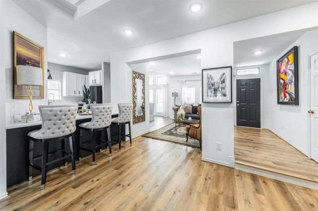 1302 Mustang Trail, Houston, TX 77339
