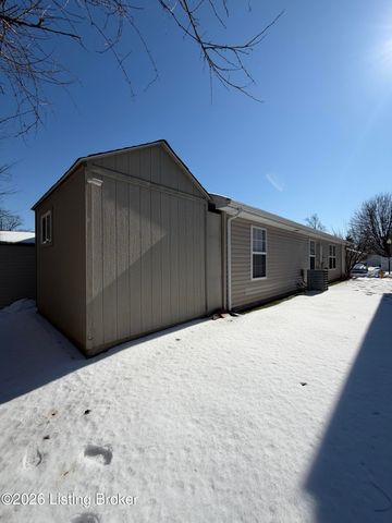 6516 Cottagemeadow Dr, Louisville, KY 40218