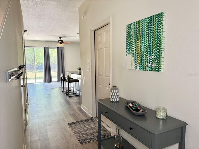 6956 TOWNE LAKE ROAD, Riverview, FL 33578