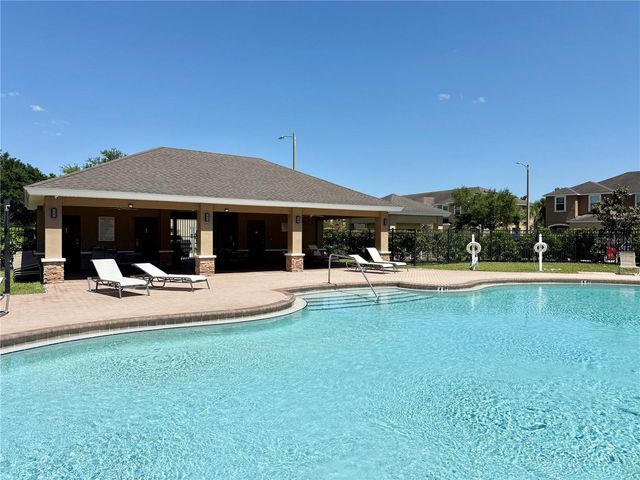 6956 TOWNE LAKE ROAD, Riverview, FL 33578