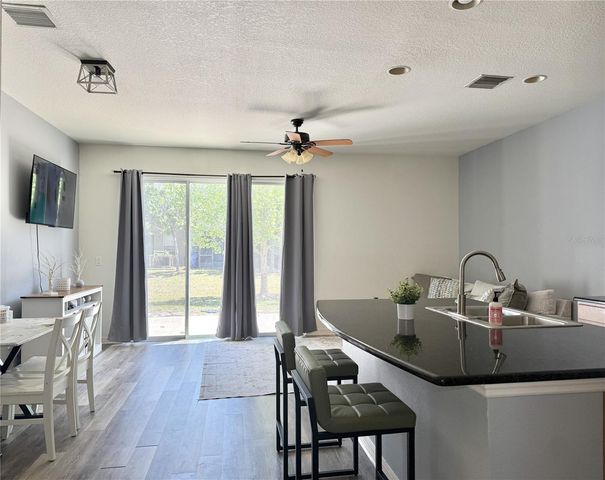 6956 TOWNE LAKE ROAD, Riverview, FL 33578