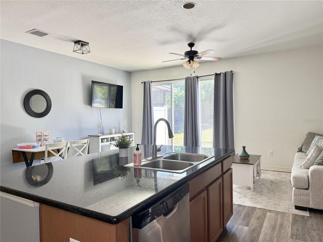 6956 TOWNE LAKE ROAD, Riverview, FL 33578