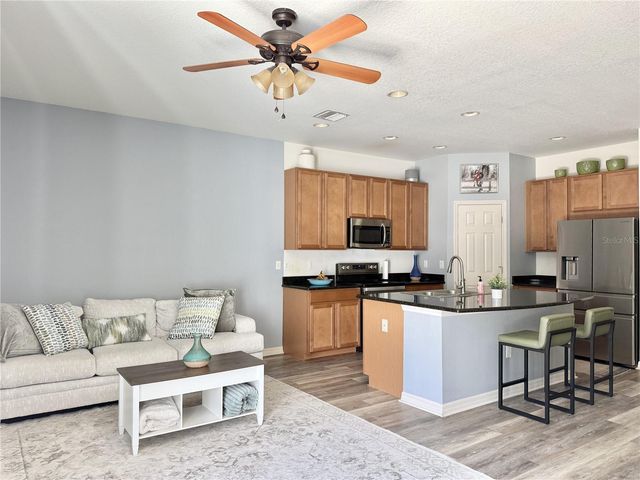 6956 TOWNE LAKE ROAD, Riverview, FL 33578