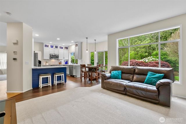 6431 149th Street SE, Snohomish, WA 98296
