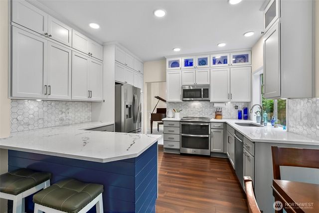 6431 149th Street SE, Snohomish, WA 98296