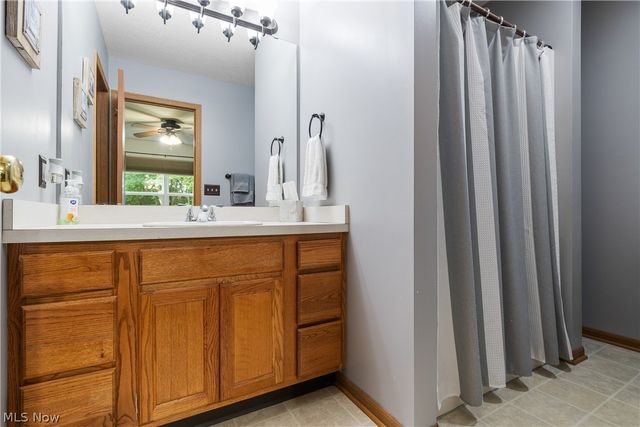 1885 Faye Road, Akron, OH 44306