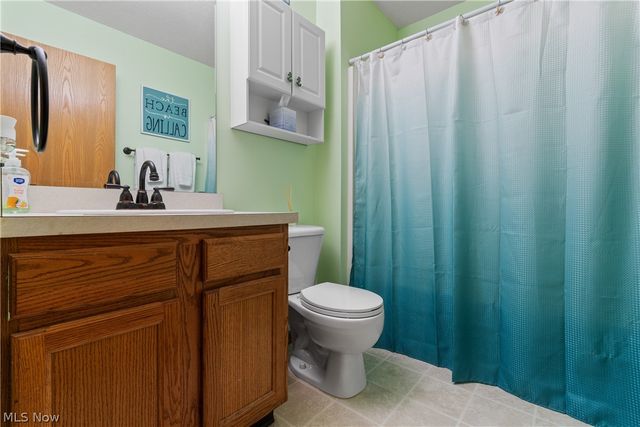 1885 Faye Road, Akron, OH 44306
