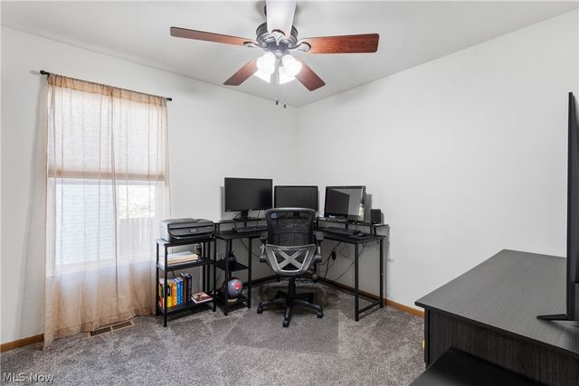 1885 Faye Road, Akron, OH 44306