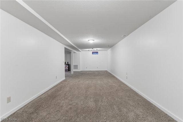 1885 Faye Road, Akron, OH 44306