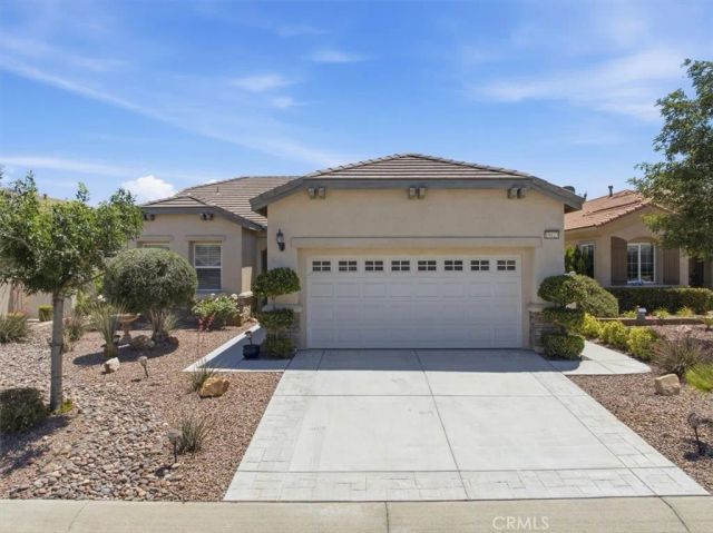 19423 Crystal Springs Lane, Apple Valley, CA 92308