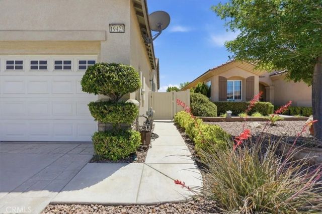 19423 Crystal Springs Lane, Apple Valley, CA 92308