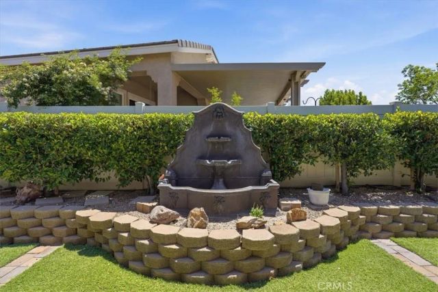 19423 Crystal Springs Lane, Apple Valley, CA 92308