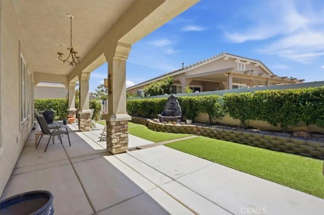 19423 Crystal Springs Lane, Apple Valley, CA 92308