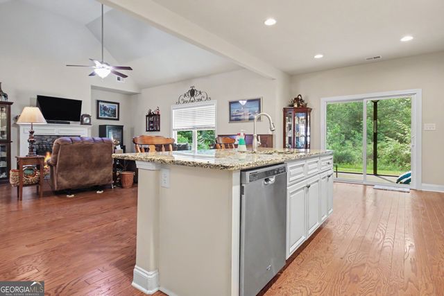 134 Old Bailey Farms Drive, Senoia, GA 30276