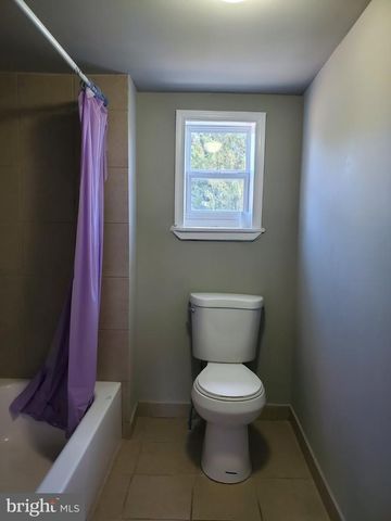 1209 LEIPER ST, Crum Lynne, PA 19022