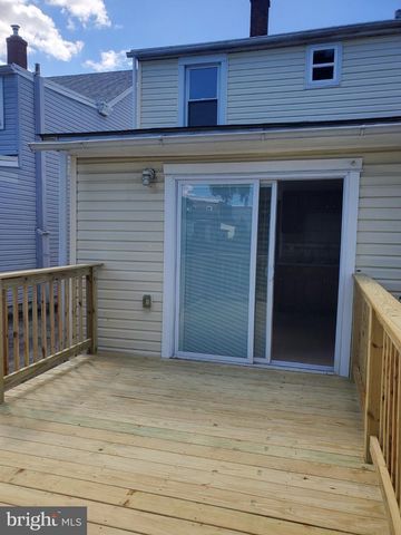 1209 LEIPER ST, Crum Lynne, PA 19022