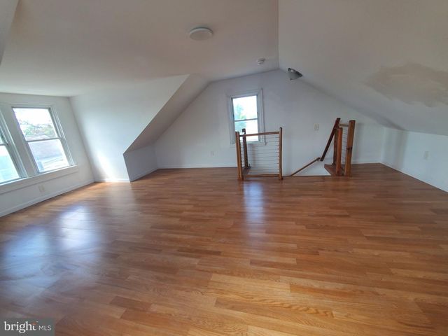 1209 LEIPER ST, Crum Lynne, PA 19022
