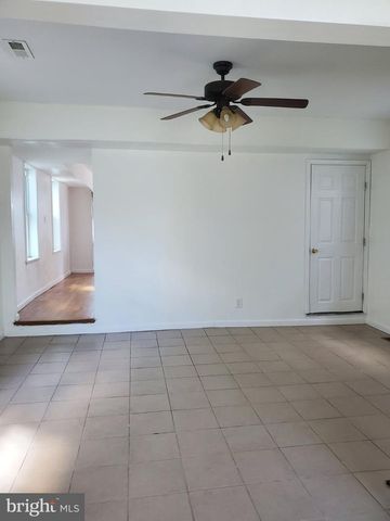 1209 LEIPER ST, Crum Lynne, PA 19022