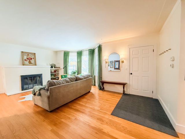 2964 Foster Avenue NE, Grand Rapids, MI 49505