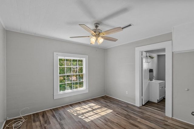 418 S Main Street, Headland, AL 36345