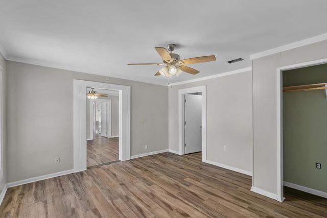 418 S Main Street, Headland, AL 36345