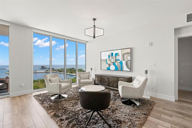 176 4TH AVENUE NE 1102, St Petersburg, FL 33701