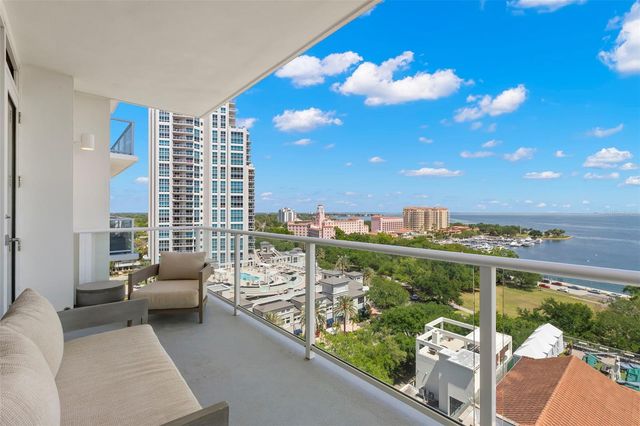 176 4TH AVENUE NE 1102, St Petersburg, FL 33701