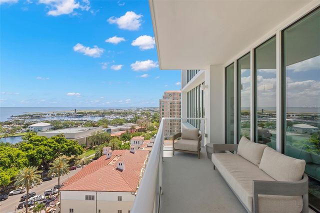176 4TH AVENUE NE 1102, St Petersburg, FL 33701