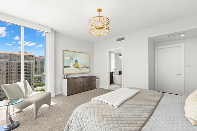 176 4TH AVENUE NE 1102, St Petersburg, FL 33701
