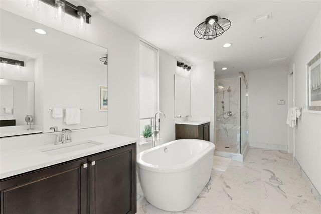 176 4TH AVENUE NE 1102, St Petersburg, FL 33701