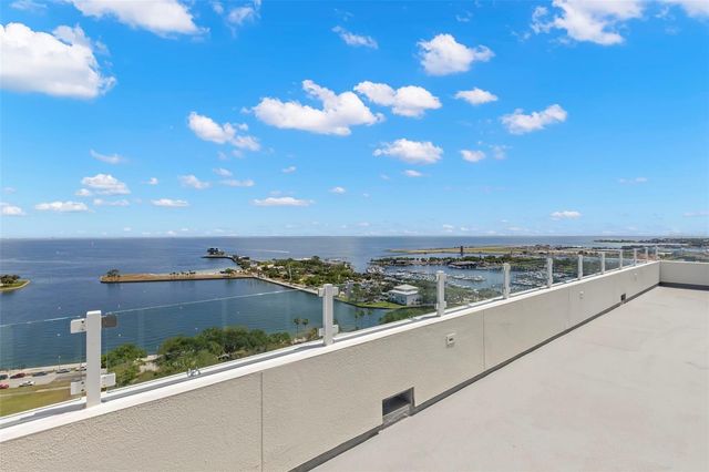 176 4TH AVENUE NE 1102, St Petersburg, FL 33701