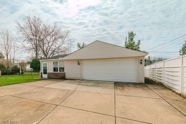 466 Waterbury Road, Eastlake, OH 44095