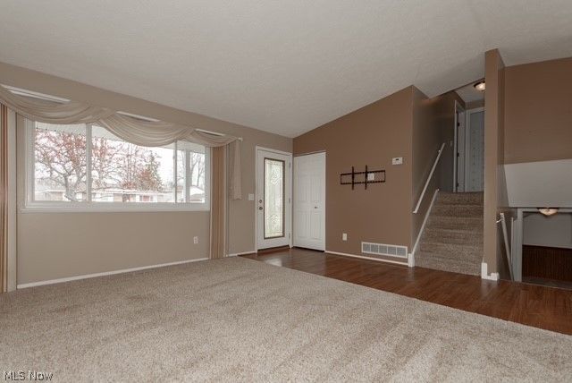 466 Waterbury Road, Eastlake, OH 44095