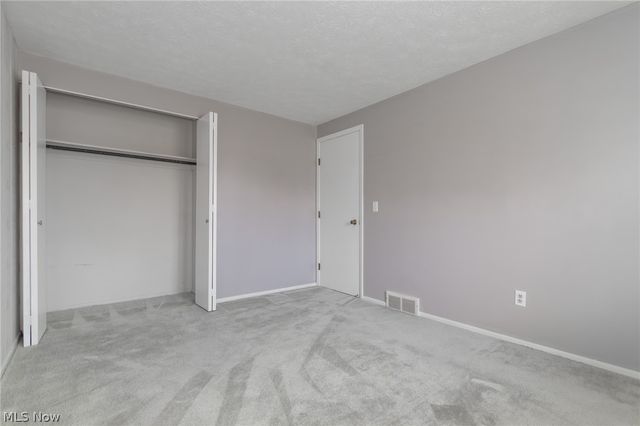 466 Waterbury Road, Eastlake, OH 44095