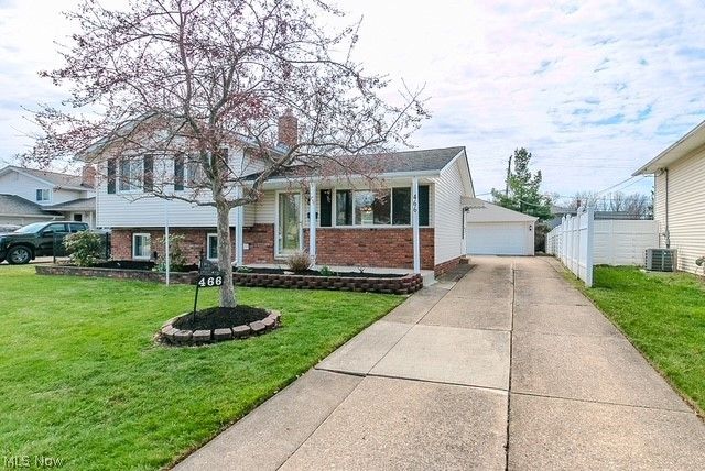 466 Waterbury Road, Eastlake, OH 44095
