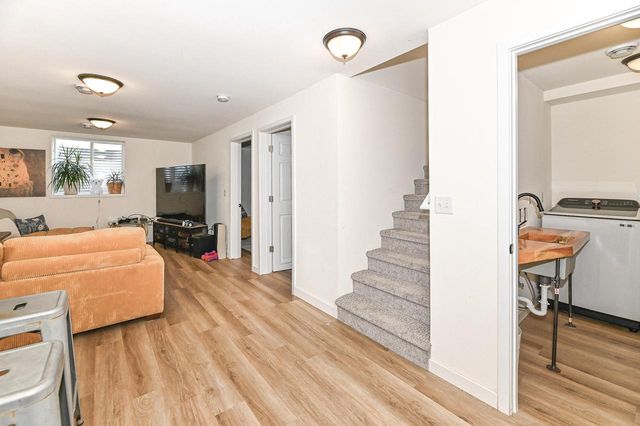 1624 Woodside DRIVE, New Berlin, WI 53151