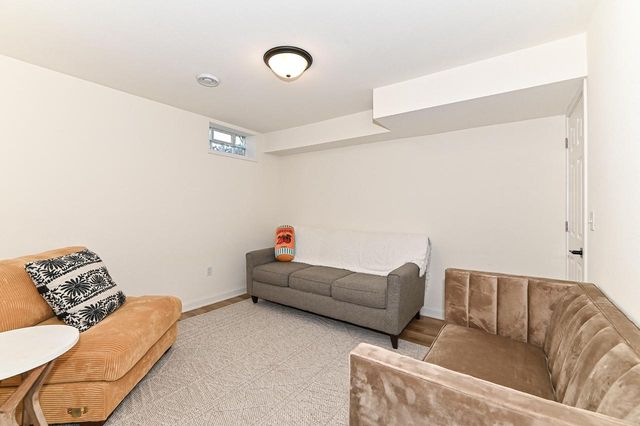1624 Woodside DRIVE, New Berlin, WI 53151